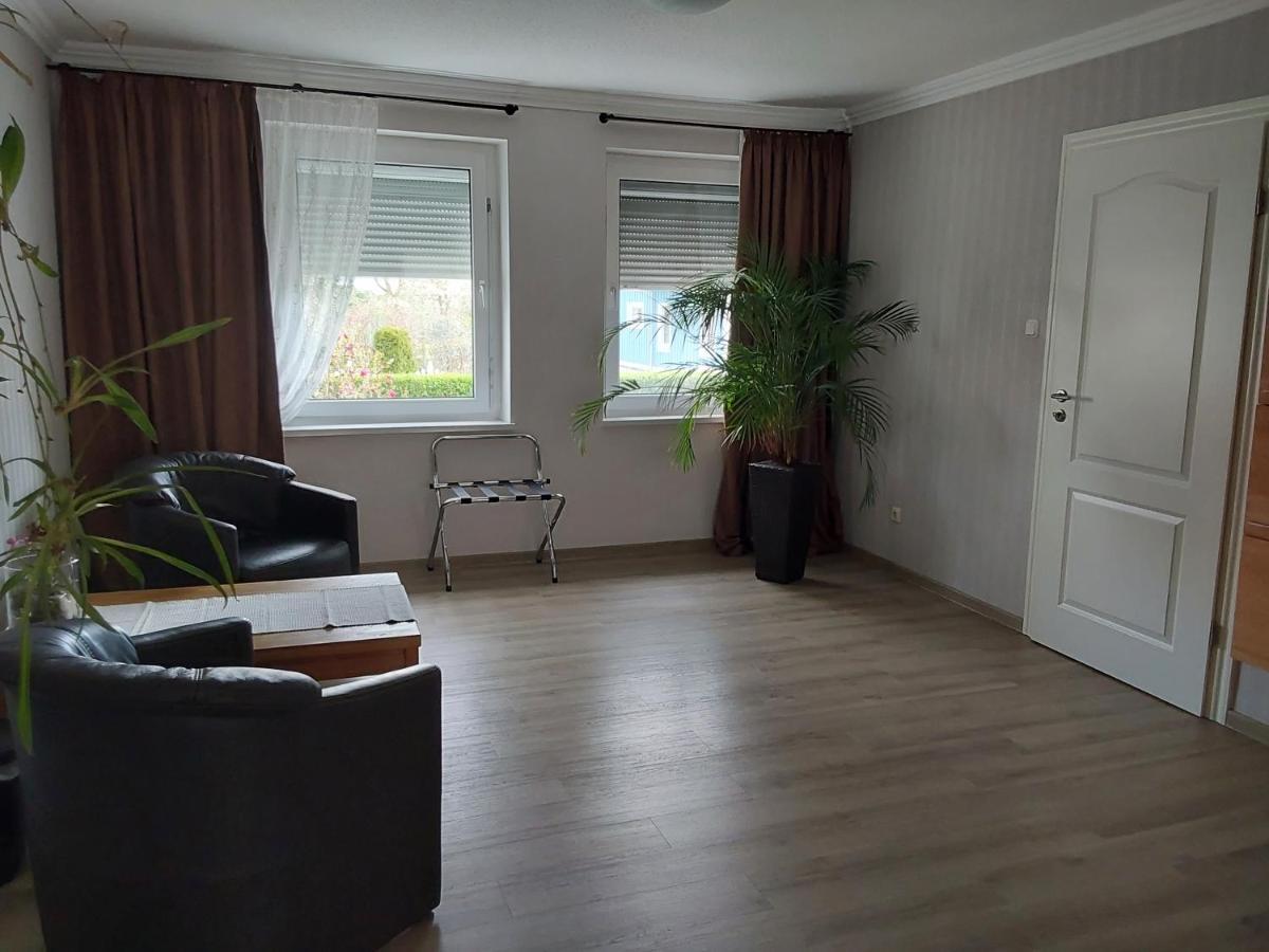 Kleines Zuhause Lägenhet Magdeburg Exteriör bild