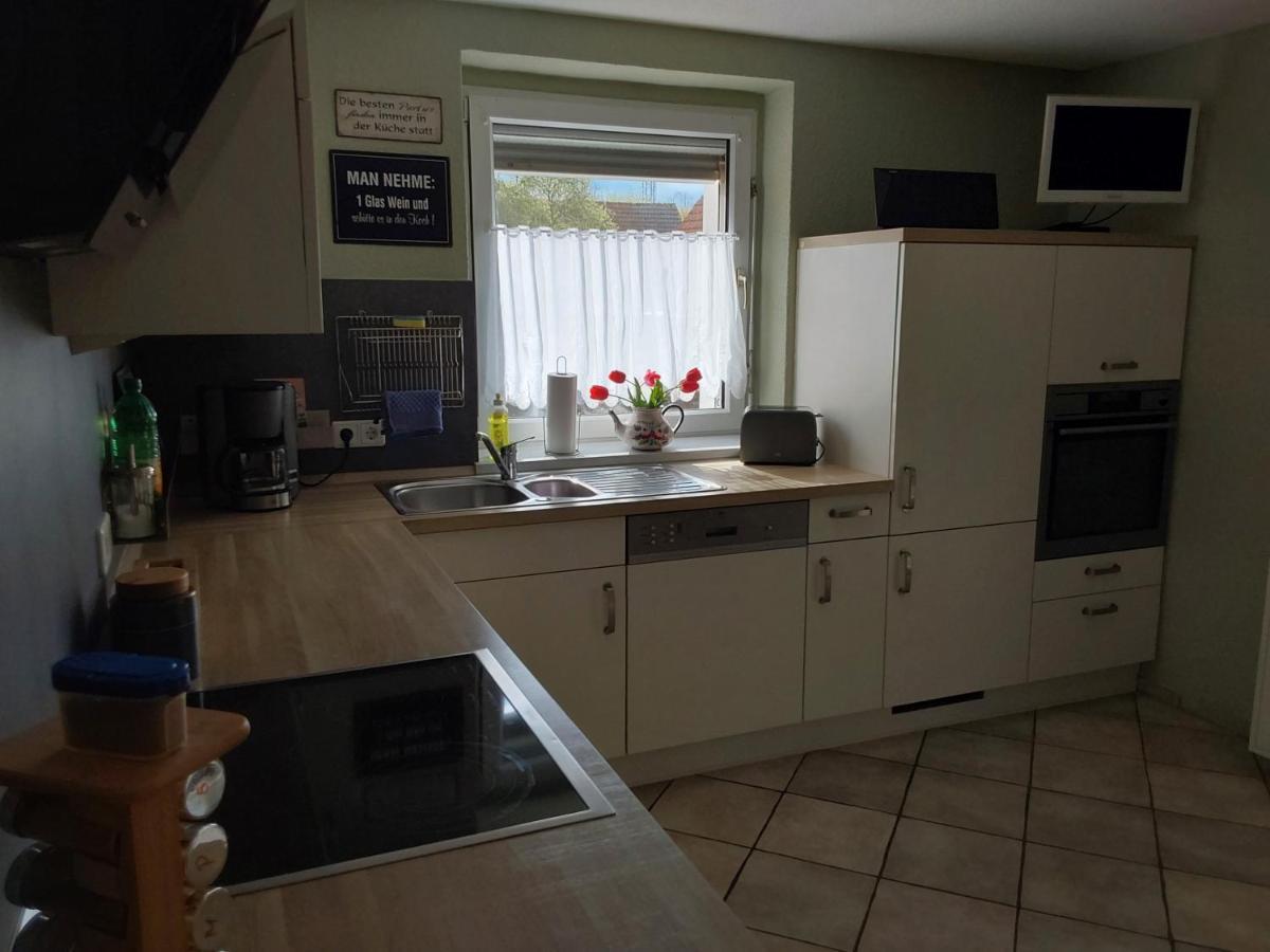 Kleines Zuhause Lägenhet Magdeburg Exteriör bild