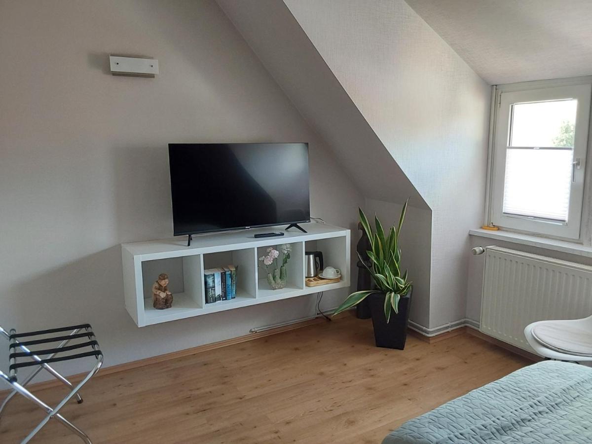 Kleines Zuhause Lägenhet Magdeburg Exteriör bild